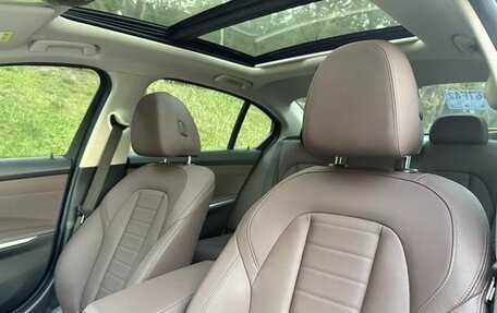 BMW 3 серия, 2021 год, 3 300 000 рублей, 12 фотография