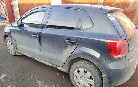 Volkswagen Polo VI (EU Market), 2011 год, 550 000 рублей, 2 фотография