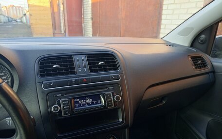 Volkswagen Polo VI (EU Market), 2011 год, 550 000 рублей, 9 фотография