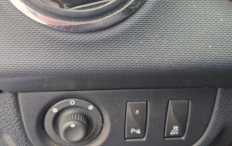 Renault Sandero II рестайлинг, 2020 год, 1 275 000 рублей, 19 фотография