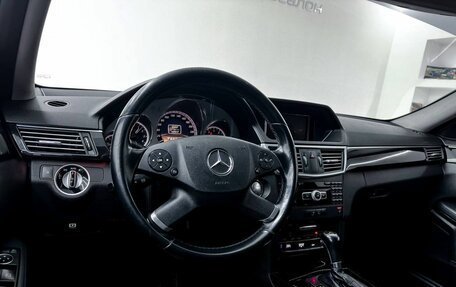 Mercedes-Benz E-Класс, 2011 год, 1 600 000 рублей, 11 фотография