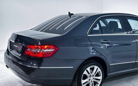 Mercedes-Benz E-Класс, 2011 год, 1 600 000 рублей, 10 фотография