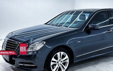 Mercedes-Benz E-Класс, 2011 год, 1 600 000 рублей, 3 фотография