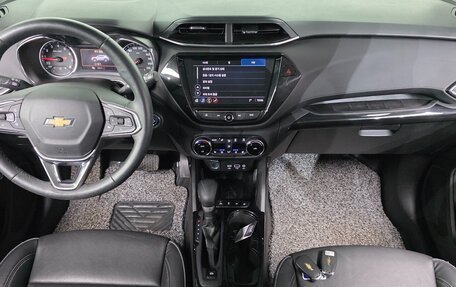 Chevrolet TrailBlazer, 2022 год, 1 800 000 рублей, 7 фотография