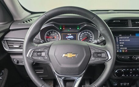 Chevrolet TrailBlazer, 2022 год, 1 800 000 рублей, 13 фотография