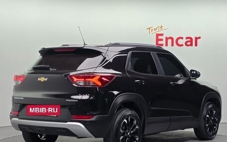 Chevrolet TrailBlazer, 2022 год, 1 800 000 рублей, 2 фотография