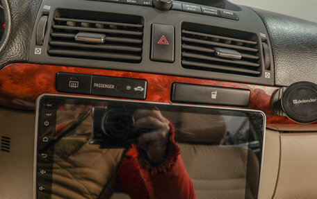 Toyota Avensis III рестайлинг, 2003 год, 779 000 рублей, 14 фотография