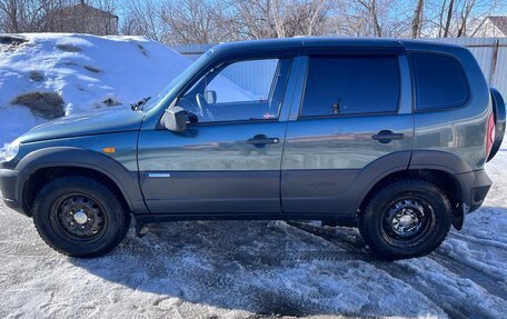 Chevrolet Niva I рестайлинг, 2010 год, 380 000 рублей, 3 фотография