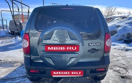 Chevrolet Niva I рестайлинг, 2010 год, 380 000 рублей, 6 фотография