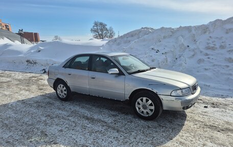 Audi A4, 1999 год, 299 000 рублей, 2 фотография