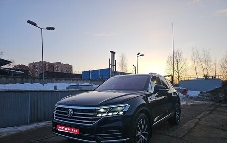 Volkswagen Touareg III, 2019 год, 4 650 000 рублей, 1 фотография