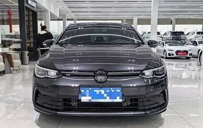 Volkswagen Golf VIII, 2023 год, 1 640 000 рублей, 1 фотография