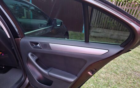 Volkswagen Jetta VI, 2012 год, 1 020 000 рублей, 9 фотография