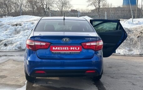 KIA Rio III рестайлинг, 2011 год, 830 000 рублей, 5 фотография