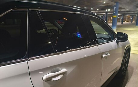 Toyota RAV4, 2021 год, 3 500 000 рублей, 13 фотография