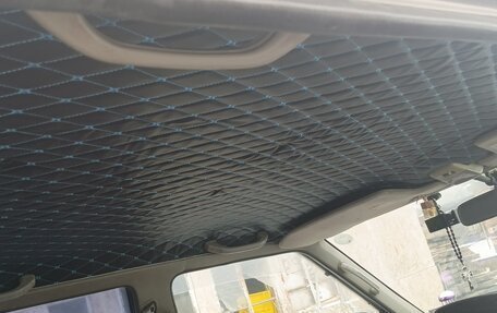 Mazda MPV I, 1998 год, 450 000 рублей, 6 фотография