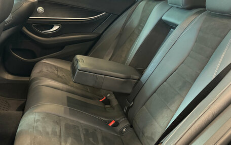 Mercedes-Benz E-Класс, 2020 год, 3 890 000 рублей, 15 фотография