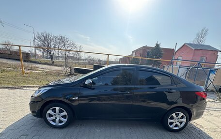 Hyundai Solaris II рестайлинг, 2013 год, 675 000 рублей, 6 фотография