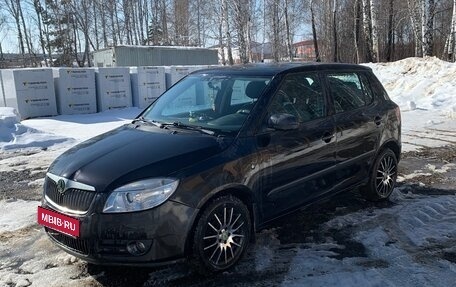 Skoda Fabia II, 2008 год, 340 000 рублей, 2 фотография