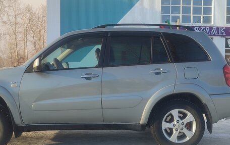 Toyota RAV4, 2005 год, 1 050 000 рублей, 23 фотография