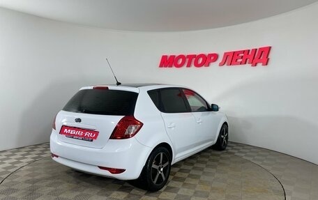 KIA cee'd I рестайлинг, 2011 год, 687 000 рублей, 4 фотография