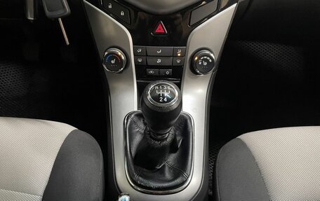 Chevrolet Cruze II, 2011 год, 779 000 рублей, 14 фотография