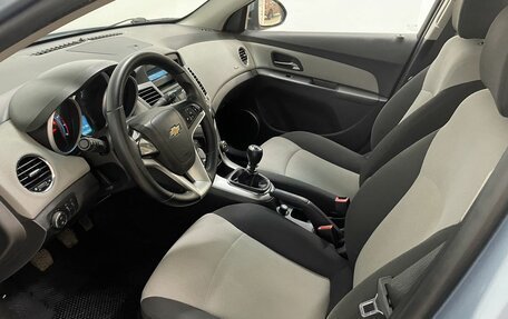 Chevrolet Cruze II, 2011 год, 779 000 рублей, 12 фотография