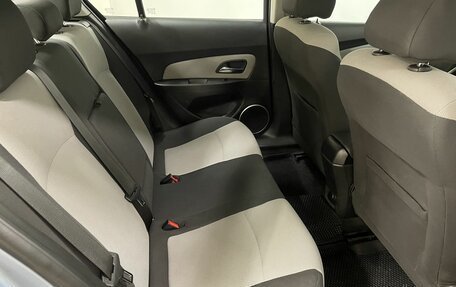 Chevrolet Cruze II, 2011 год, 779 000 рублей, 18 фотография