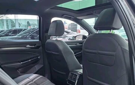 Volkswagen Golf VIII, 2023 год, 1 640 000 рублей, 12 фотография