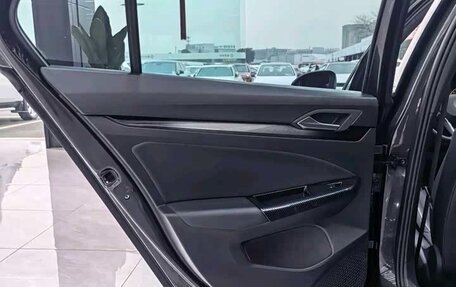 Volkswagen Golf VIII, 2023 год, 1 640 000 рублей, 15 фотография