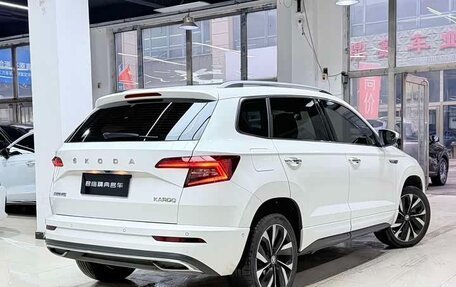 Skoda Karoq I, 2022 год, 2 110 000 рублей, 7 фотография