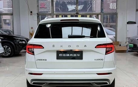 Skoda Karoq I, 2022 год, 2 110 000 рублей, 6 фотография