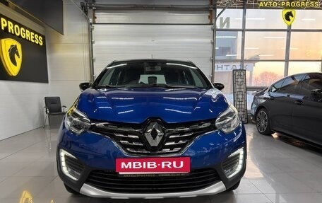 Renault Kaptur I рестайлинг, 2021 год, 1 830 000 рублей, 2 фотография