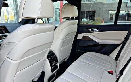 BMW X5, 2020 год, 7 400 000 рублей, 11 фотография