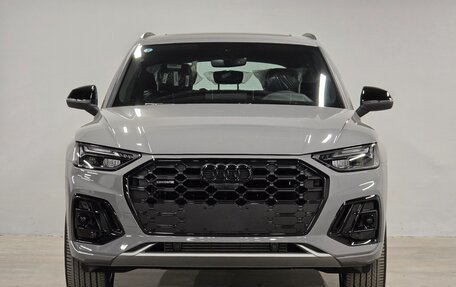 Audi Q5, 2025 год, 5 645 000 рублей, 2 фотография