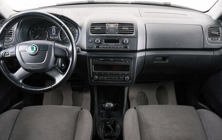 Skoda Fabia II, 2012 год, 899 000 рублей, 11 фотография