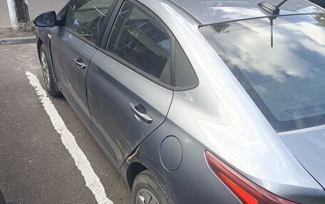 Hyundai Solaris II рестайлинг, 2017 год, 615 000 рублей, 2 фотография