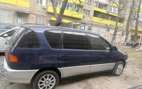 Toyota Ipsum II, 2000 год, 500 000 рублей, 3 фотография