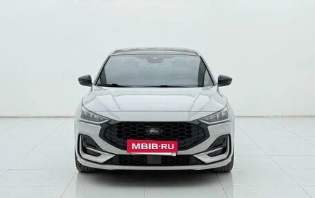 Ford Focus IV, 2022 год, 1 290 000 рублей, 2 фотография