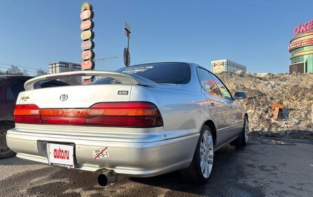 Toyota Vista, 1991 год, 300 000 рублей, 2 фотография