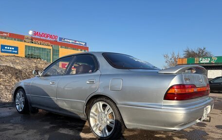 Toyota Vista, 1991 год, 300 000 рублей, 4 фотография