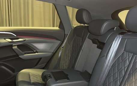 Audi Q5, 2025 год, 7 200 000 рублей, 28 фотография