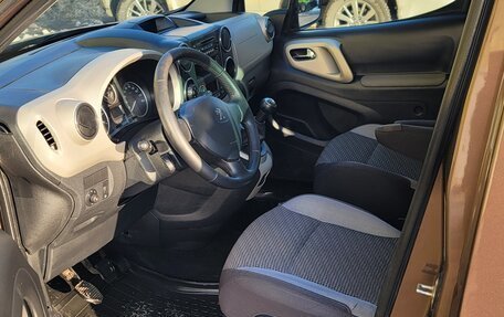 Peugeot Partner II рестайлинг 2, 2013 год, 810 000 рублей, 11 фотография