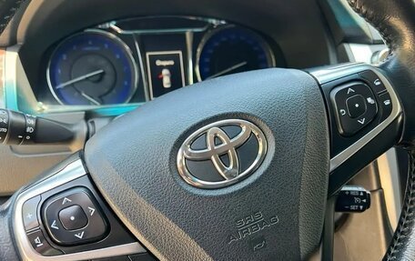 Toyota Camry, 2017 год, 2 300 000 рублей, 10 фотография