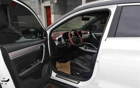 Geely Coolray I, 2022 год, 941 000 рублей, 4 фотография