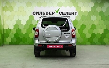 Chevrolet Niva I рестайлинг, 2018 год, 750 000 рублей, 4 фотография