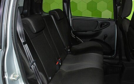 Chevrolet Niva I рестайлинг, 2018 год, 750 000 рублей, 12 фотография