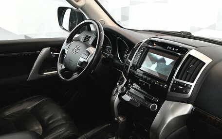 Toyota Land Cruiser 200, 2015 год, 4 250 000 рублей, 15 фотография