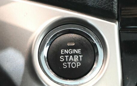 Toyota Land Cruiser 200, 2015 год, 4 250 000 рублей, 20 фотография