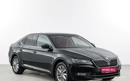 Skoda Superb III рестайлинг, 2017 год, 2 057 077 рублей, 1 фотография